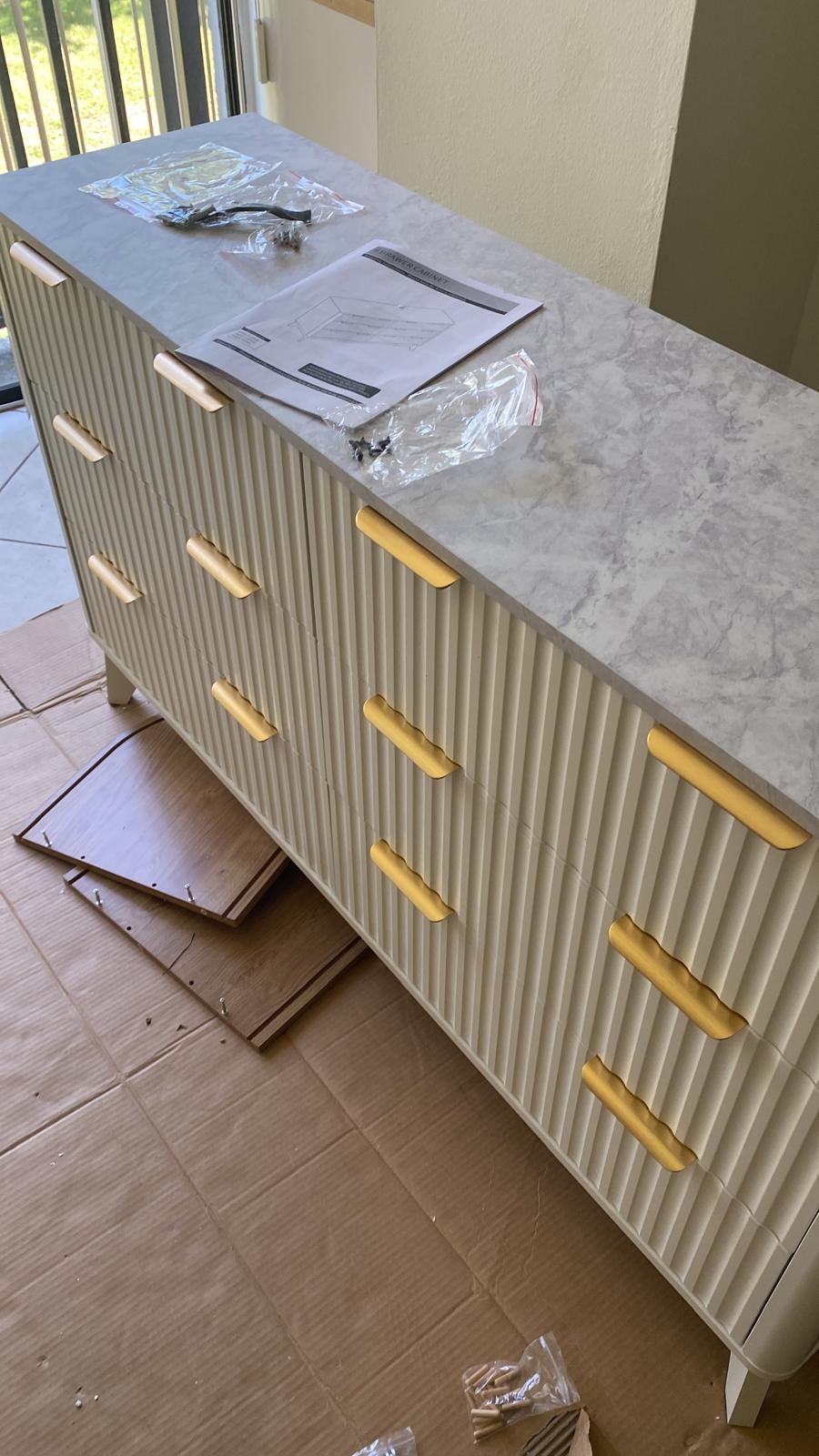 Dresser Assembly